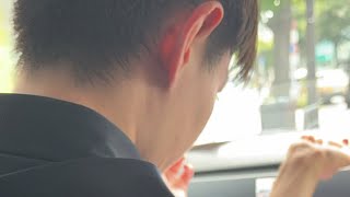 石丸代表と赤坂交差点スタバ辺りっ！！