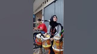 Mutik nida...ranting kering