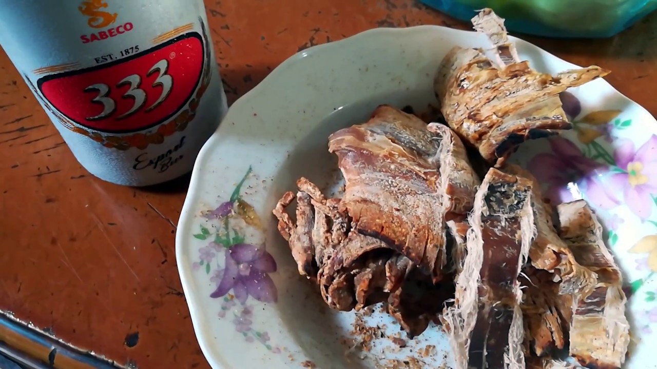 How Vietnamese Grill  Dried Squid With 90% Alcohol