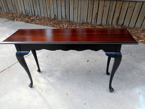 one-table,-two-colors