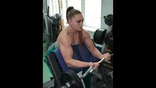 Biceps + triceps workout ‍️Julia Vins | Muscle Barbie #womenfitnessmotivation