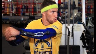 ᴴᴰ VASYL LOMACHENKO MEDIA WORKOUT 📹 ОТКРЫТАЯ ТРЕНИРОВКА ЛОМАЧЕНКО