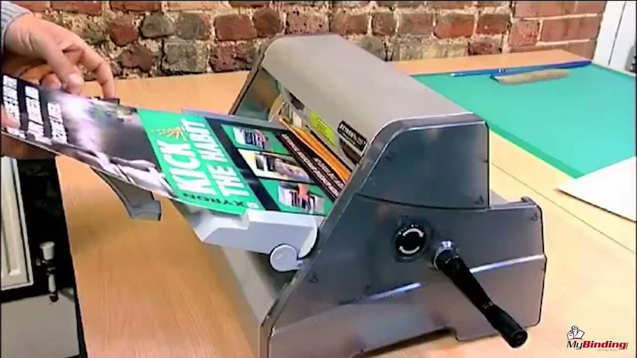 マロンページ Xyron 1255 12 Professional Laminator XM1255 Demo Video - YouTube