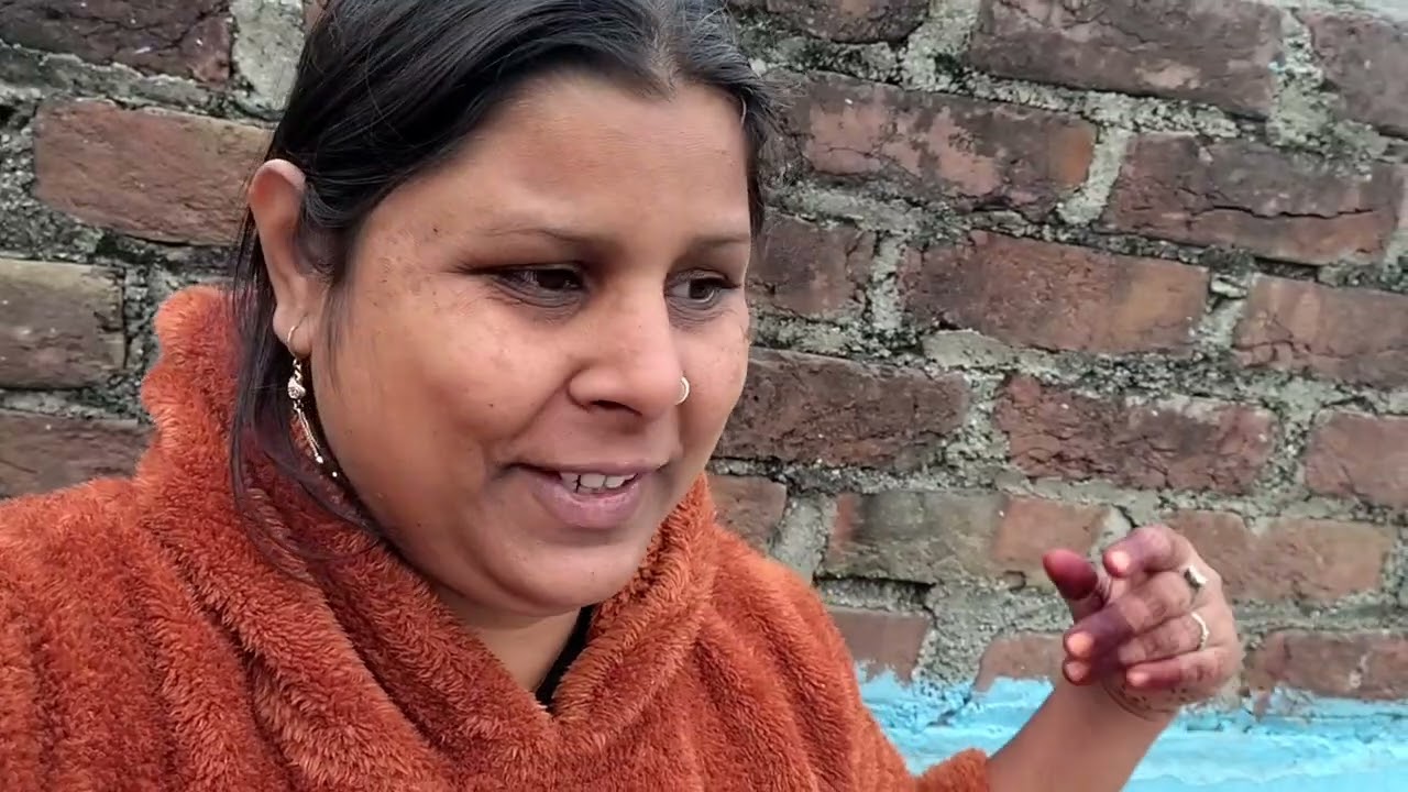 Kohra Hi Kohra Ho Raha Hai Delhi Me To Aaj Dhoop Ka Kahi Se Kahi Tak Naam Hi Nahi Hai 🤢😱🥶