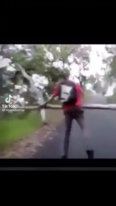 Self kick #shorts #funny #joke #tiktok #comedy