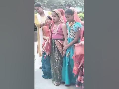 gopiyo sang holi