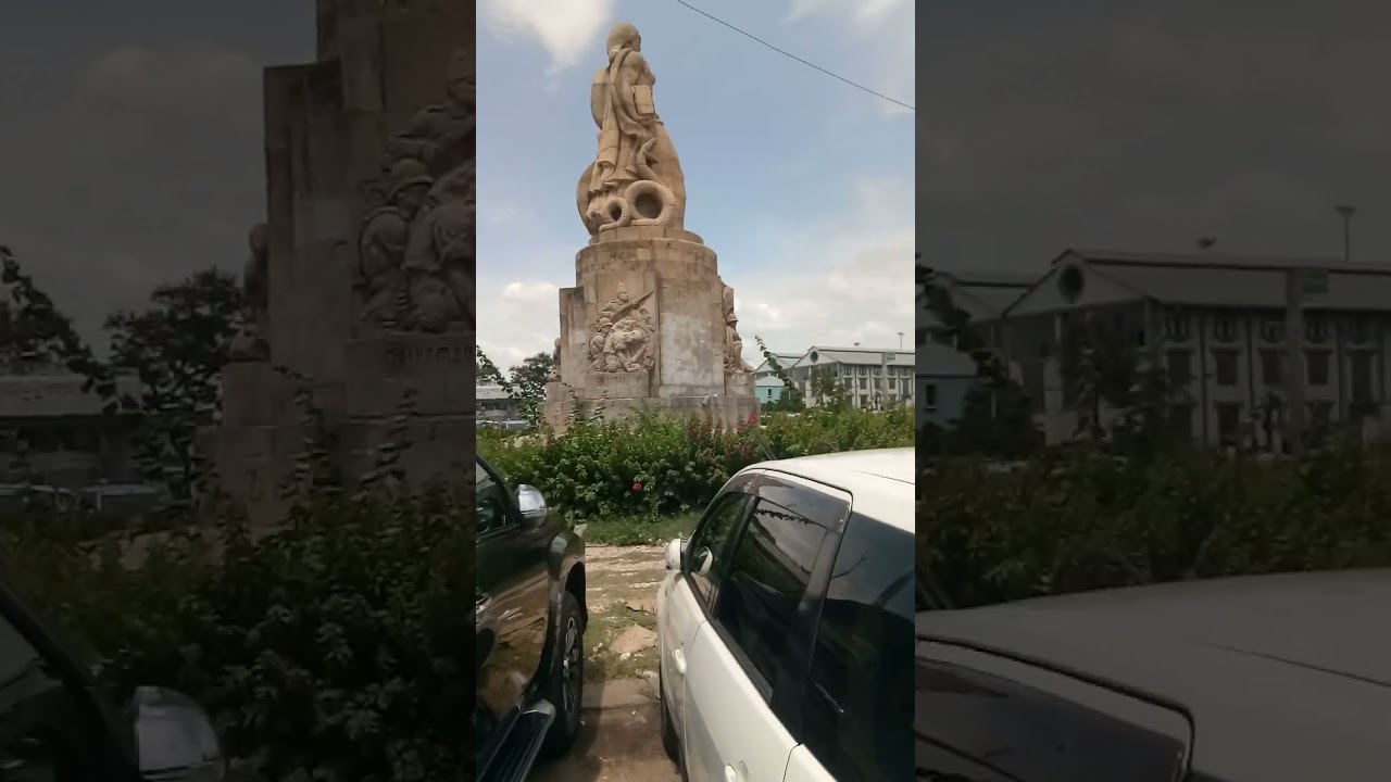 estatua dos herois da grande guerra praça dos Trabalhadores #maputo
