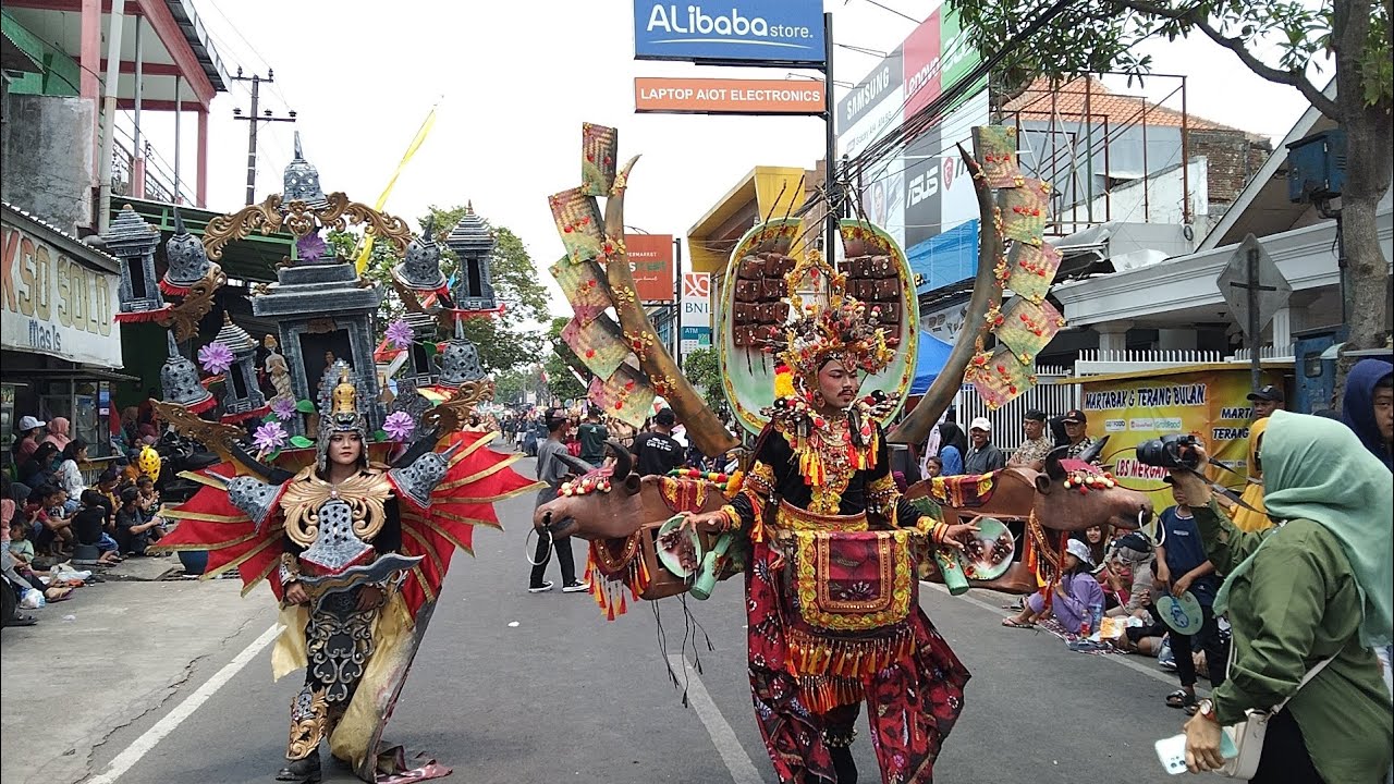 KARNAVAL  MULYOREJO KOTA  MALANG #mulyorejo #kirabbudaya #bersihdesa #pawai #kotamalang