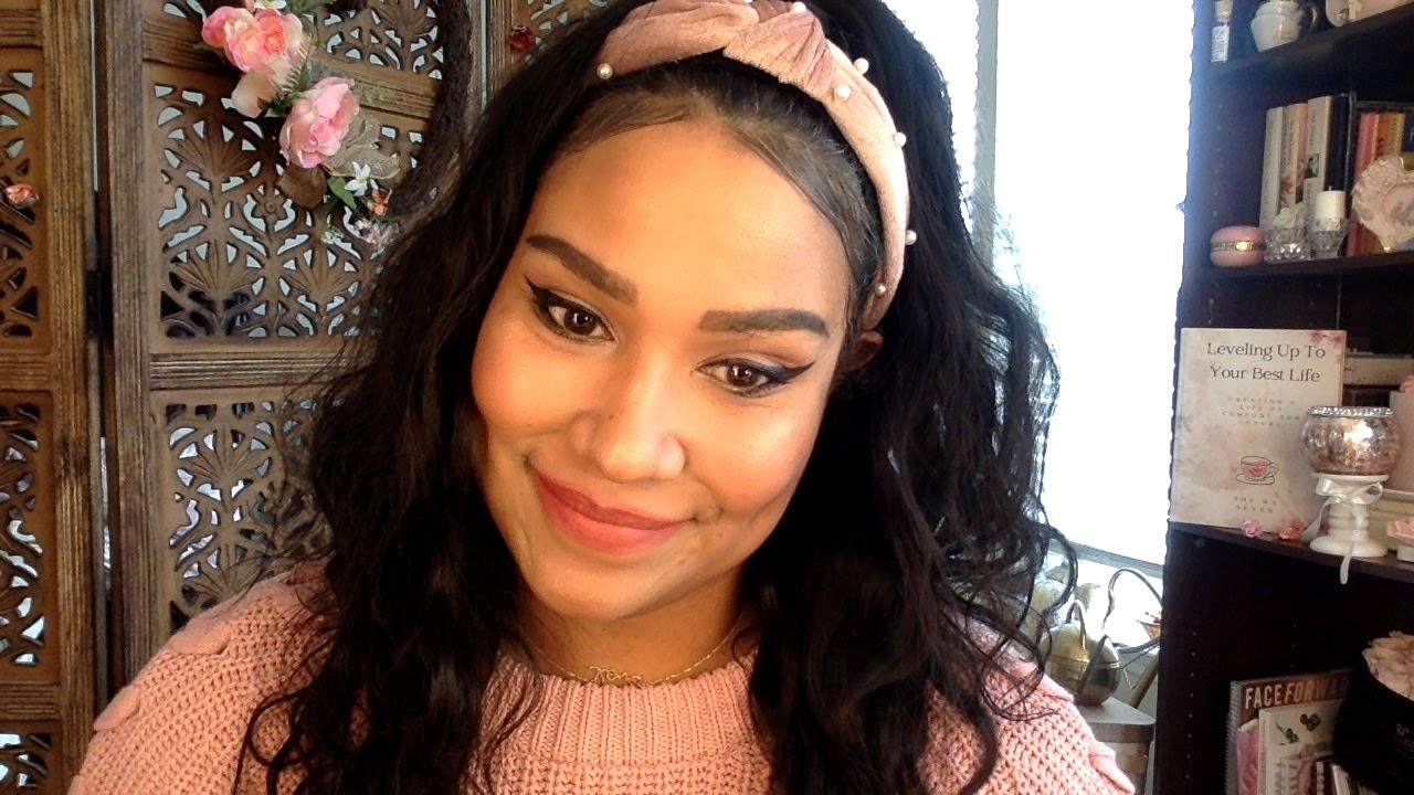 To All The Young Pickmieshas and Babara The Builders