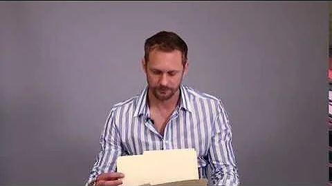 Alexander Skarsgård react on seeing his kid brother Bill as Pennywise.