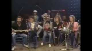 Video thumbnail of "Carl Perkins & Friends - Rockabilly Sessions"