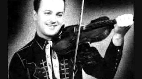 Frankie Rodgers Walking Uptown.wmv