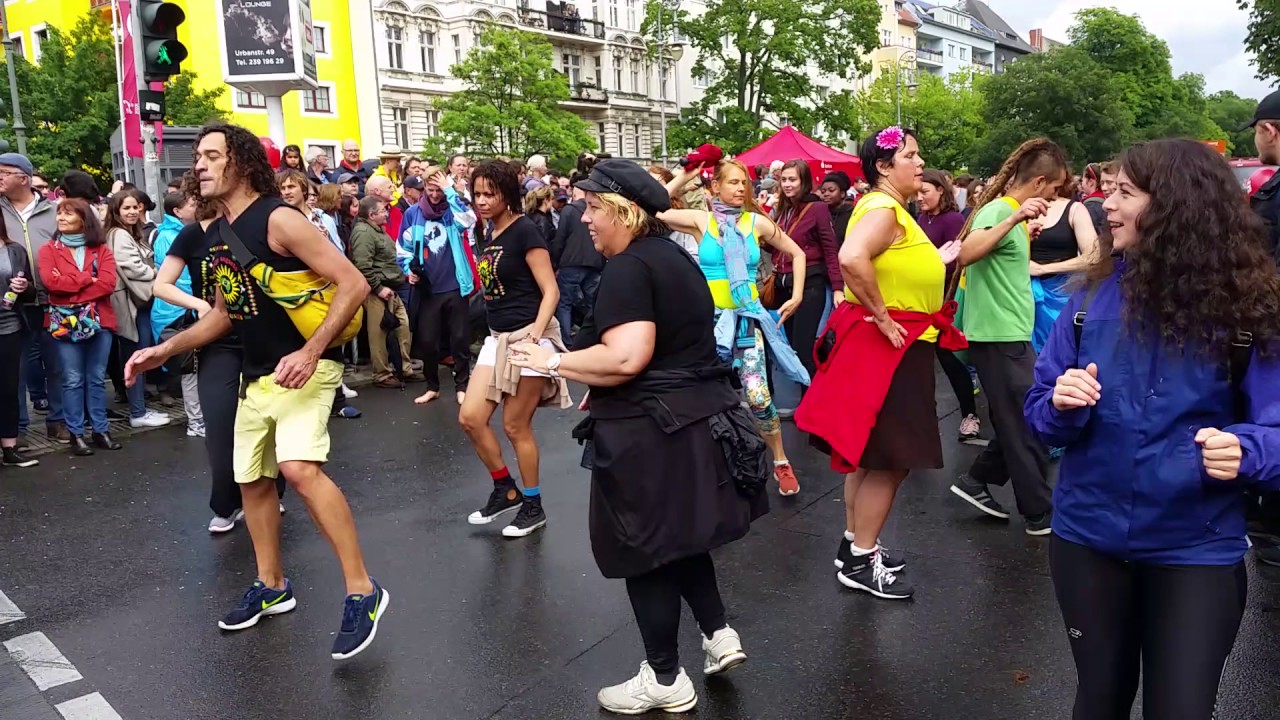 camera iphone 8 plus apk Karneval der Kulturen Berlin 2017 - GRUPO AUGUSTO & Friends