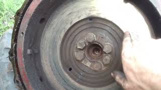 картинка: Разобрали трактор за 60000р tractor repair