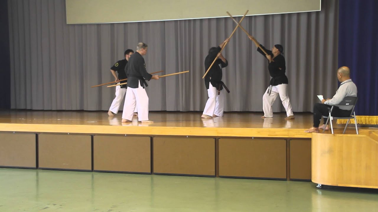 bo break in Okinawa - Jeff Perkins Sensei - Tokumine no kon bunkai