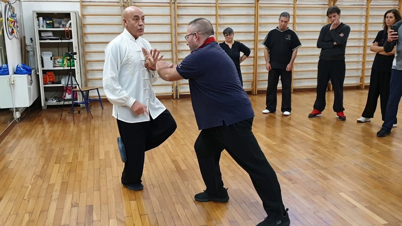 Corsi di Tai Chi e Qi Gong a Roma - Il Radicamento - M° Flavio Daniele