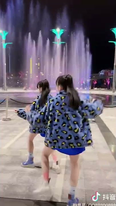 孤独颂歌 (Lonely Carol) douyin dance trend