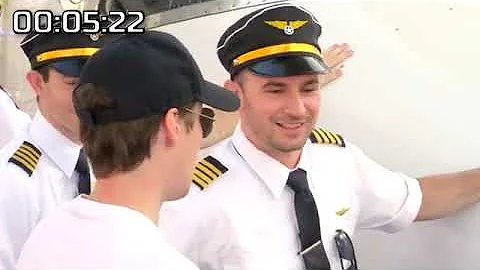 100 Pilots Fight For Private Jet