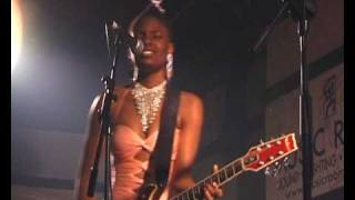 Watch Noisettes Cannot Even break Free video