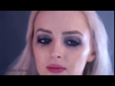 Teaser Gold Glitter Shoot 