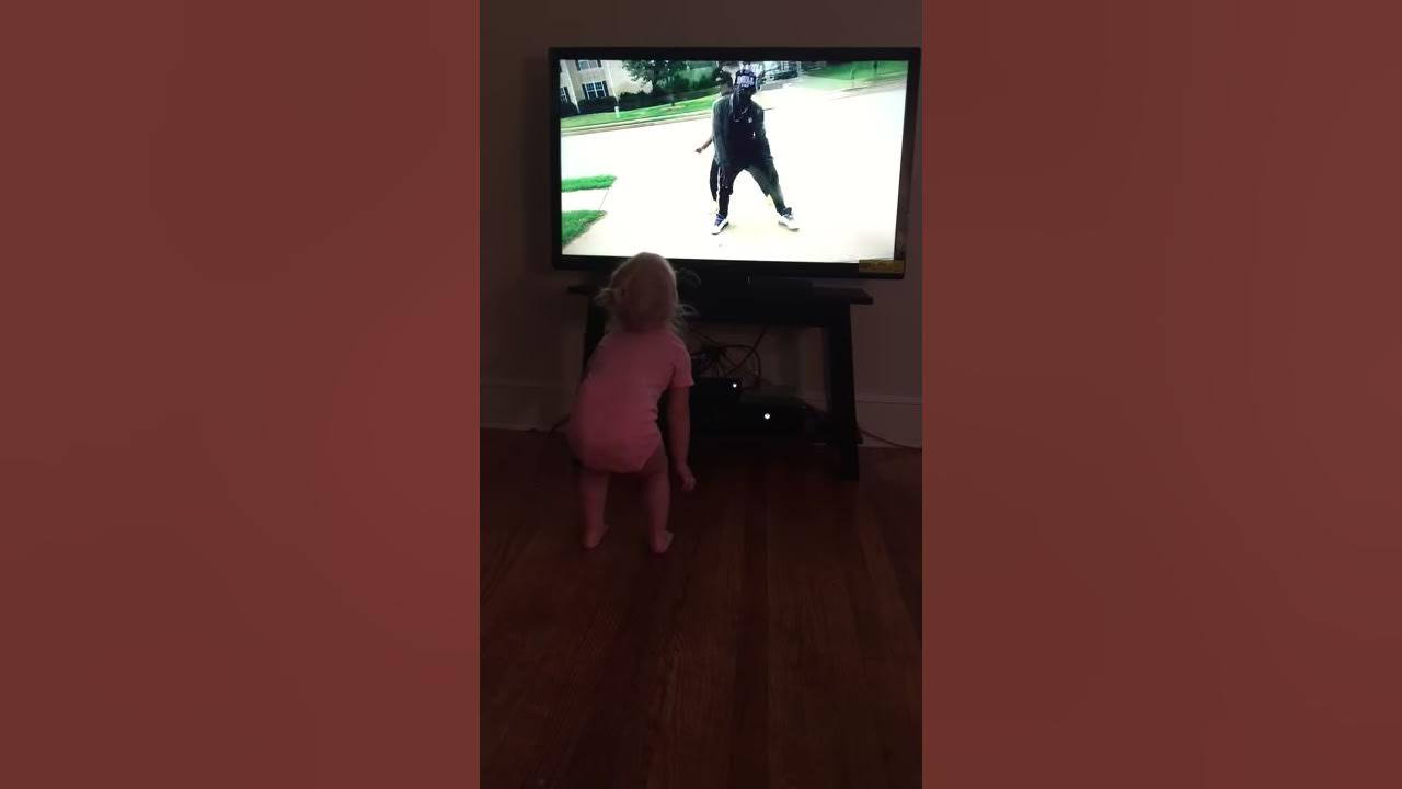 2 year old hitting The Quan 😜 YouTube