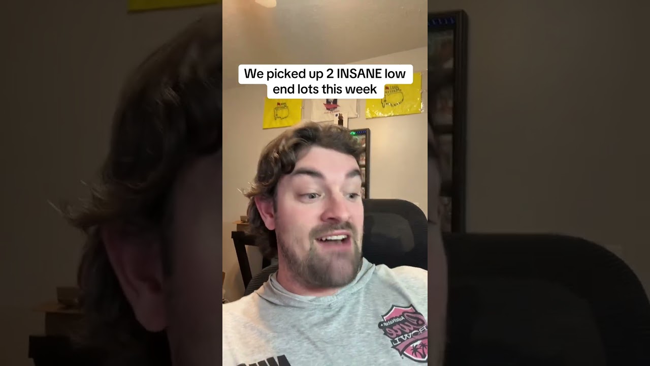 We picked up 2 crazy good lots for our upcoming whatnot shows #SportsCards #whatnotseller