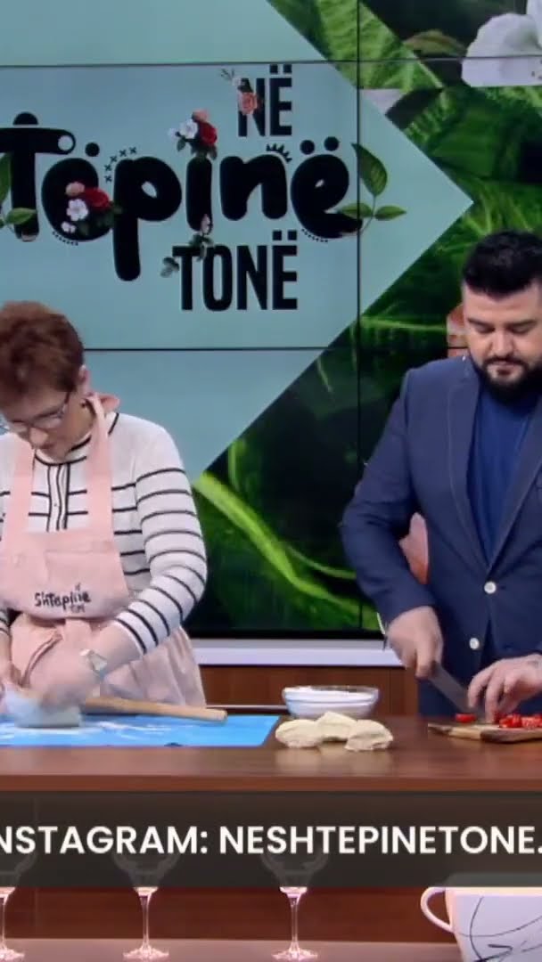 Fokaçe tigani me ton dhe domate- Në Shtëpinë Tonë