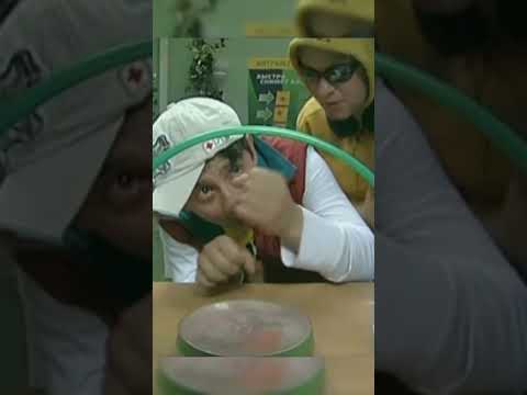 Славик и Димон пояснили на пальцах. #нашараша #сериал #shorts