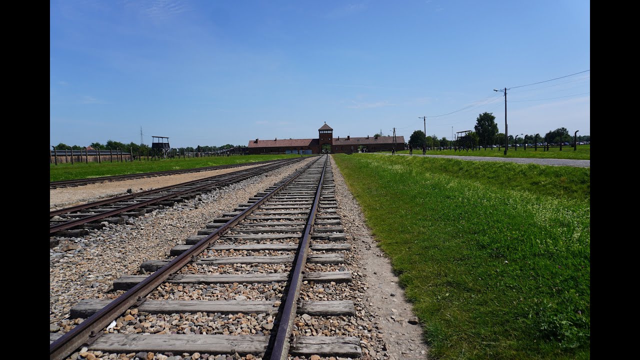 Vizită la Auschwitz-Birkenau, Polonia – Istorie, Memorial și Ghid pentru Vizitatori