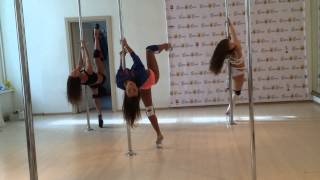 Exotic pole dance Daria Che