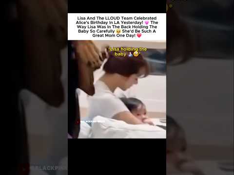 Lisa was so gentle with the baby, she's so kind! 🥹❤️‍🩹 #lisa #지수 #blackpink #블랙핑크