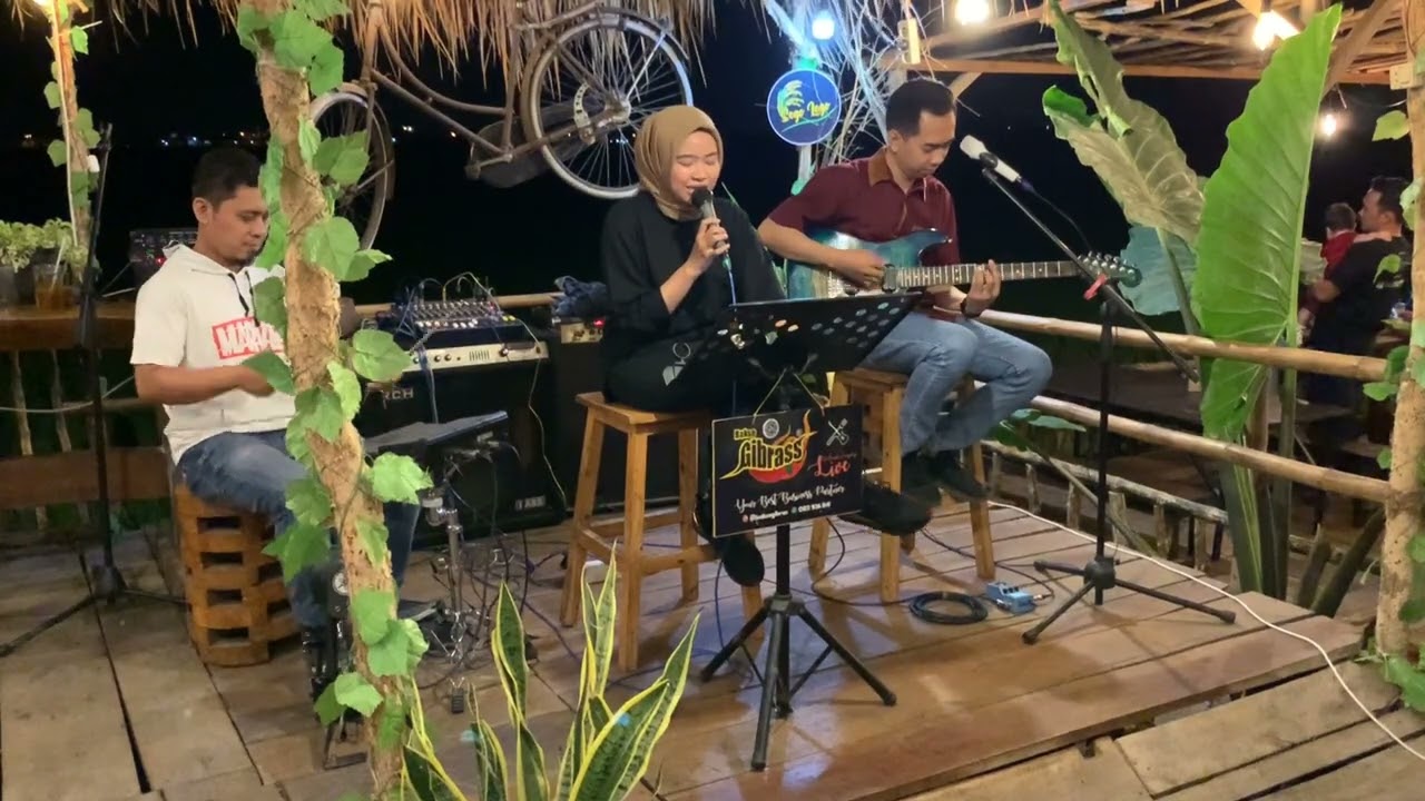 Pinkan Mambo - Kasmaran cover live session