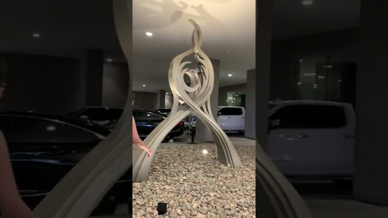 I’m obsessed with Hogwarts Legacy and now I see it everywhere IRL 🔥 