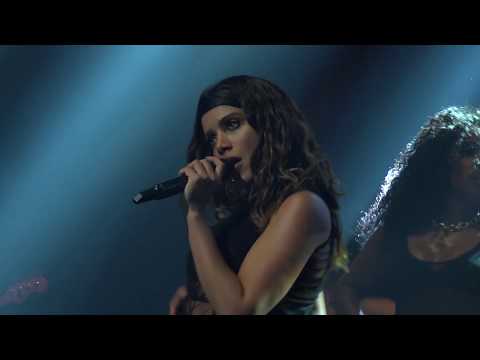 Anitta & Madonna - Faz Gostoso (Live in London, Kisses European Tour)