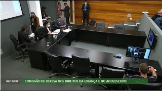 Avança a tramitação do projeto que libera a educação domiciliar em SC