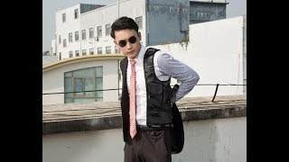 Spacious & Compact Anti-theft Underarm Bag - Secure Everything That Matters screenshot 5