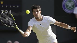 Tennis : Carlos Alcaraz remporte son premier Wimbledon en battant Novak Djokovic