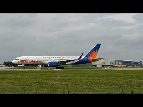 Boeing 757-200 takeoff from Manchester