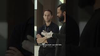 O artista Carlos Bunga e o curador Rui Mateus Amaral exploram as dimensões da obra “Bosque” (2025).