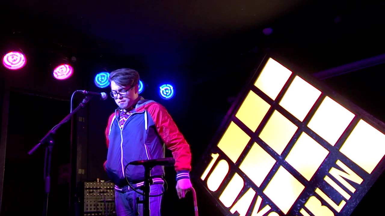 Bang Bangs 40 Coats - James Moran