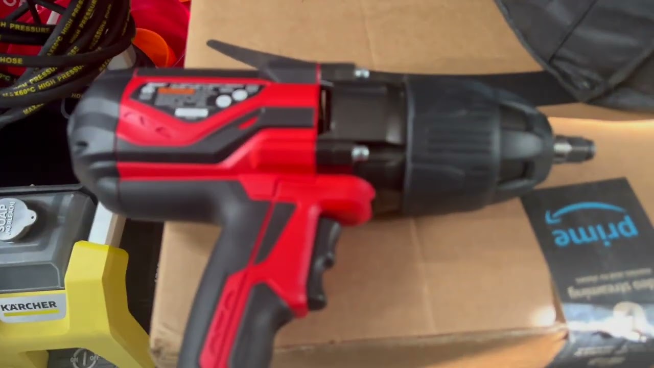 Снятие болта шкива коленвала Honda Pilot 2006 года с помощью гайковерта Harborfreight Bauer 8,5 А