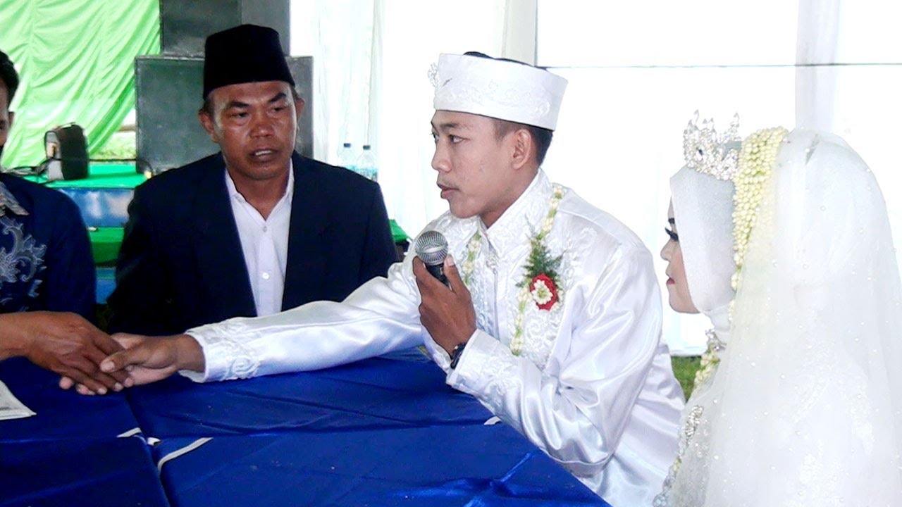 AKAD NIKAH DENGAN WALI HAKIM