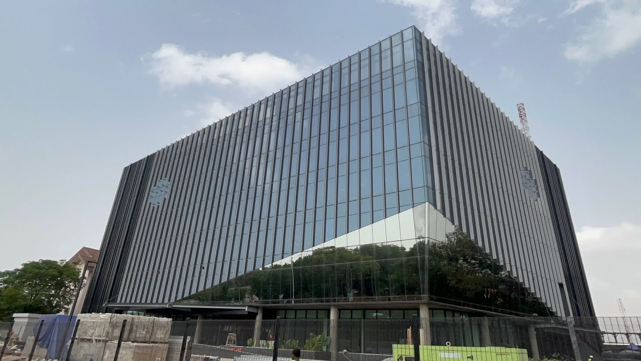 The Accra Ghana’s Transformation is REAL, Look at these Modern Skyscrapers Mounted in the city 