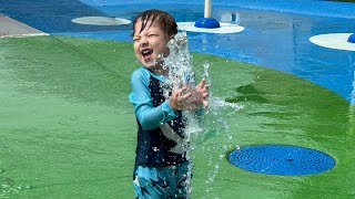Splash pad fun🙃