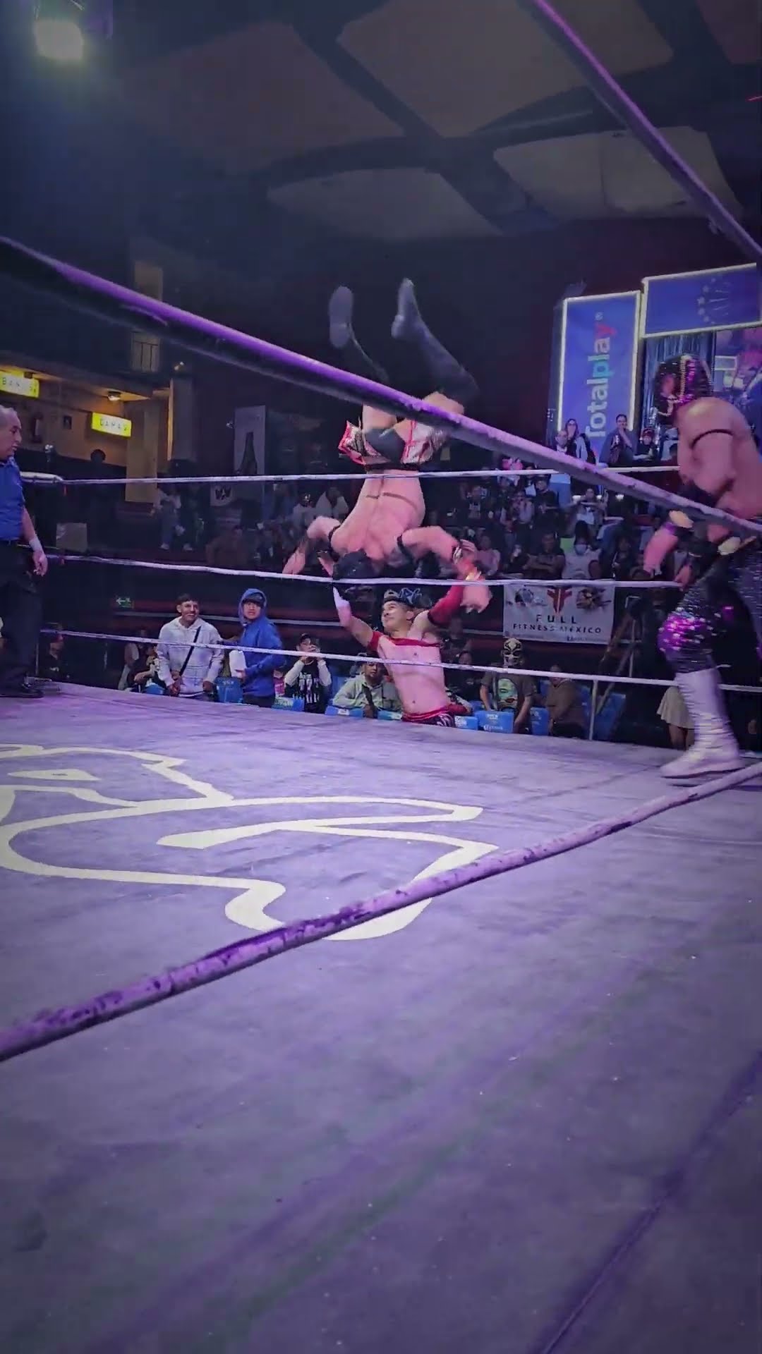 Vuelos de Ovett Jr, Spider Fly y Aquiles en la Arena Naucalpan