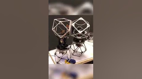 Self-replicating robots that can build anything without humans.