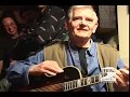 Capture de la vidéo Derek Bailey - "Playing For Friends On 5Th Street"