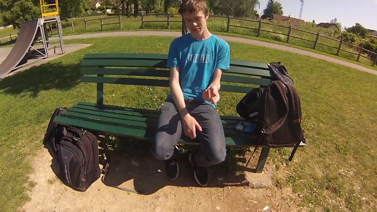 /HypnoAdo\ Victor fait de l'hypnose !!