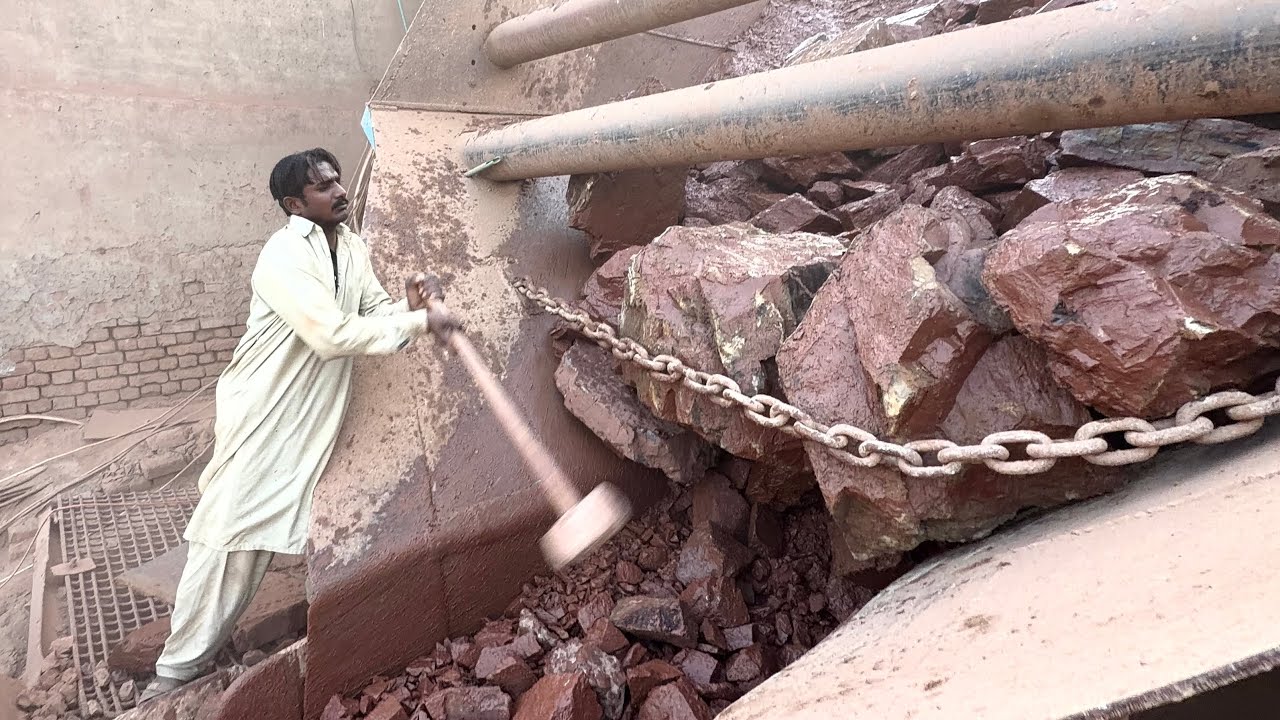 Massive Rock Crusher Jam Clearing! Worker Smashes Giant Stones with ...