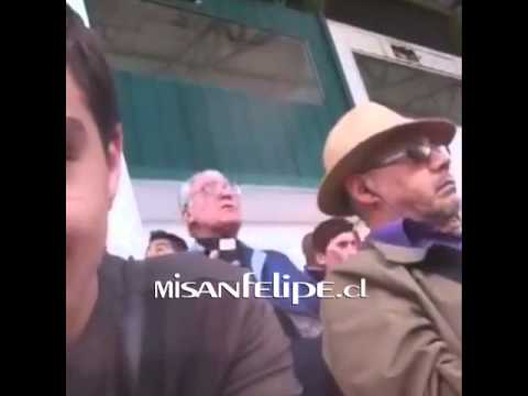 Padre Raúl Hasbún se sale de sus casillas en partido entre Palestino y